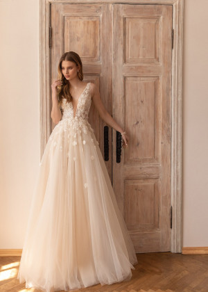 Beaded Ivory 3D Floral Lace Champagne Tulle Tender Wedding Dress